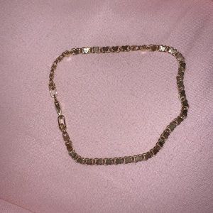 Yellow gold heart bracelet